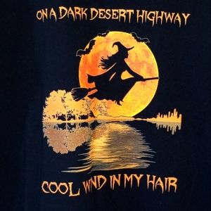 Halloween t-shirt! Size XL.